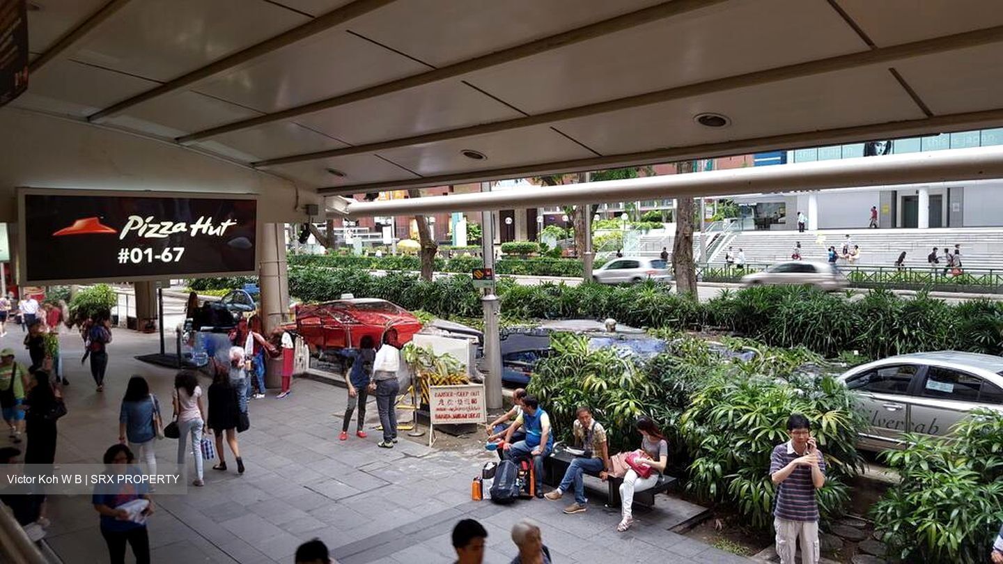 Lucky Plaza (D9), Retail #498745681